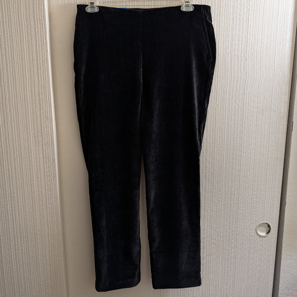 Hilary Radley NWT Black Velour Slim Leg Pants Size L